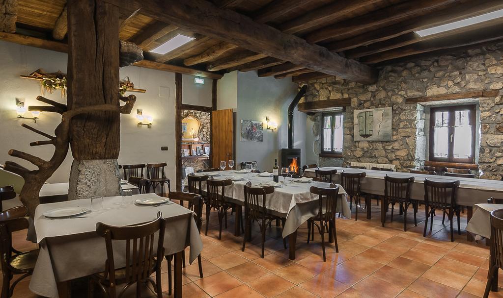 Casa Rural Restaurante Aranburu เซสโตอา ภายนอก รูปภาพ