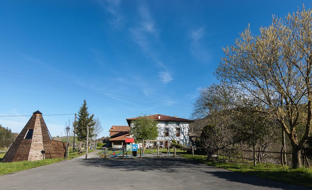Casa Rural Restaurante Aranburu เซสโตอา ภายนอก รูปภาพ