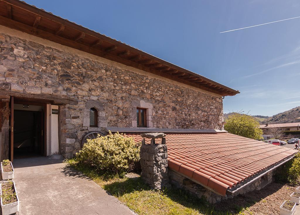 Casa Rural Restaurante Aranburu เซสโตอา ภายนอก รูปภาพ